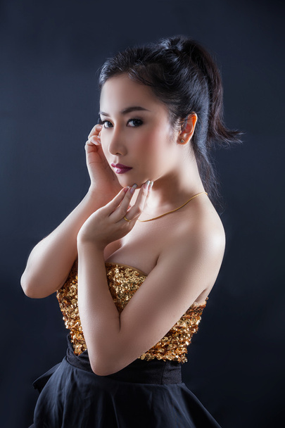 Portrait of beautiful Asian girl - Photo, Image