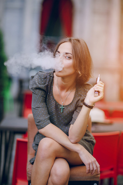 girl with E-cigarette - Fotoğraf, Görsel