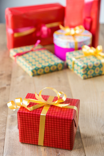 Gift boxes with colored paper - 写真・画像