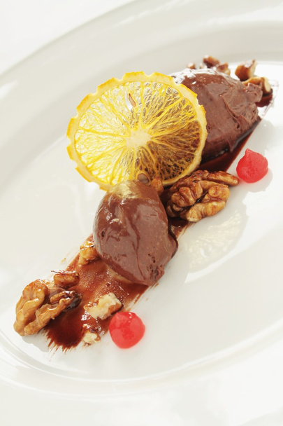 шоколадный мусс с орехами
 - Фото, изображение