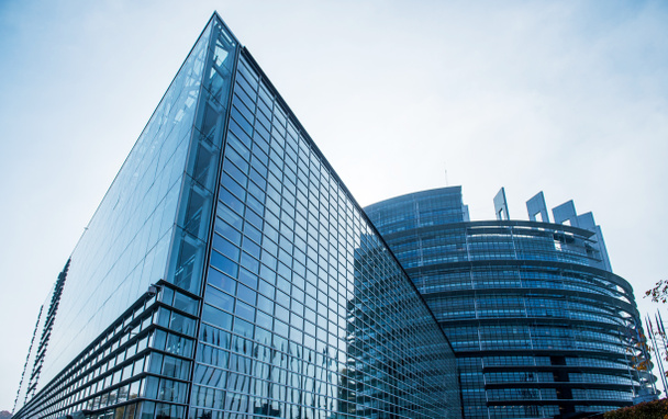 Siedziba Parlamentu Europejskiego w Strasburgu, - Zdjęcie, obraz