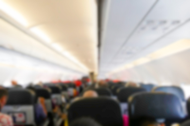 zamazany obraz rozmyte pasażerów w samolocie  - Zdjęcie, obraz