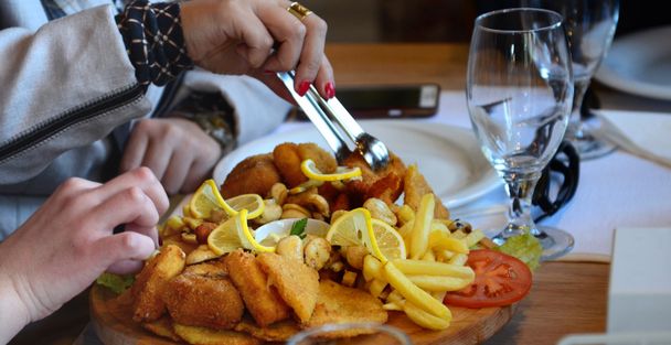 Alimentos fritos, alimentos gordos
 - Foto, Imagem