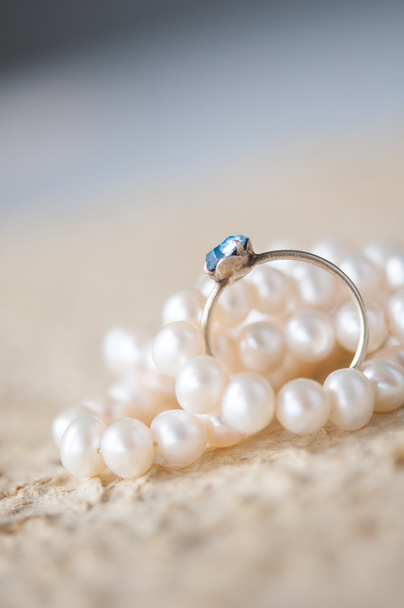 prsten s modrými diamanty - Fotografie, Obrázek