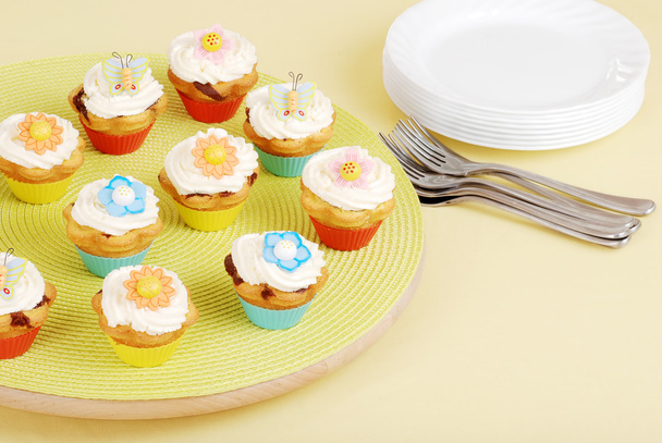Easter cupcakes - Фото, зображення
