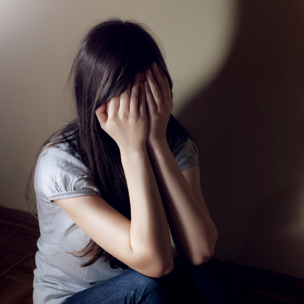Deprimida adolescente
 - Foto, Imagen