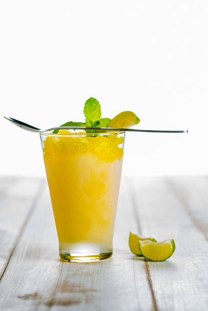 Lemon refreshing dessert - Фото, изображение