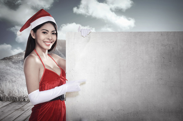 Asian woman in santa claus costume - Valokuva, kuva