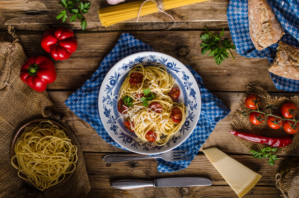 Italian pasta on wood board - Фото, изображение