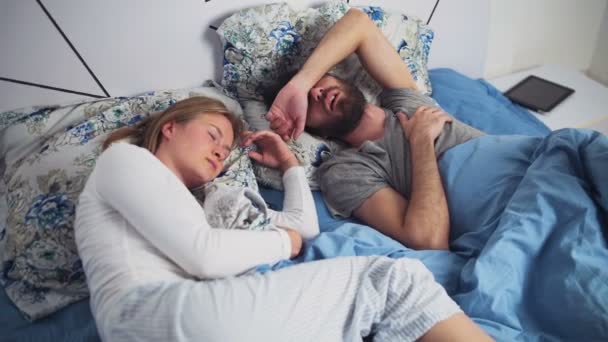 man and woman sleeping in bed - Footage, Video