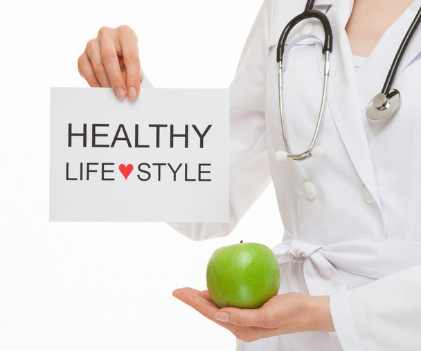 Doctor calling to healthy lifestyle - Foto, Imagen
