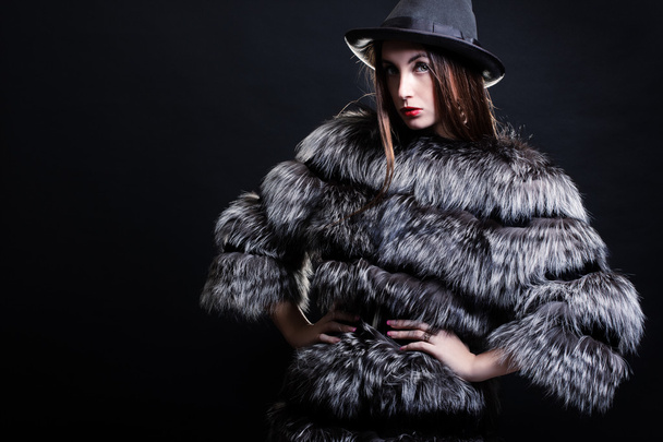Fashion woman in fur coat - Photo, Image