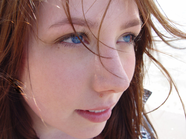 Young Woman Closeup - Zdjęcie, obraz