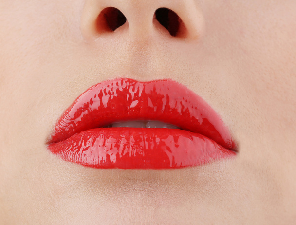 Vista nos lábios vermelhos da mulher, close-up
 - Foto, Imagem