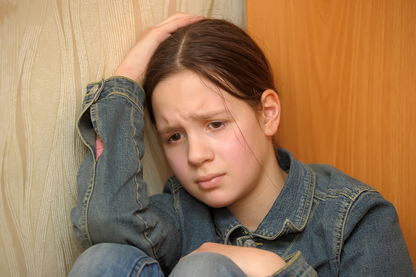 The girl the teenager in depression - Φωτογραφία, εικόνα