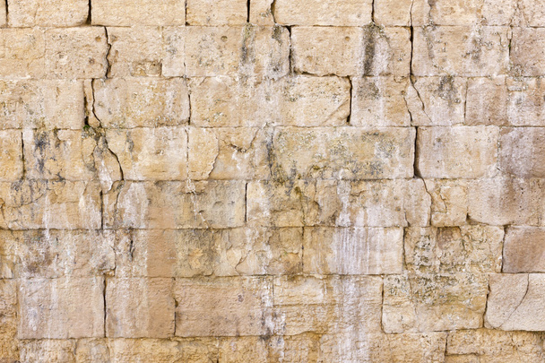 Каменная стена с трещинами
 - Фото, изображение