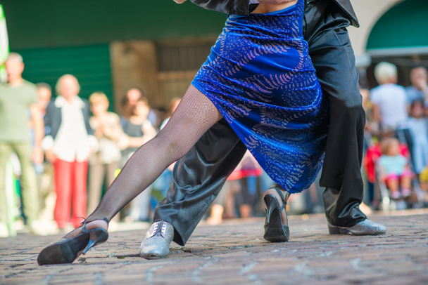 Pár tangó tánc a street - Fotó, kép
