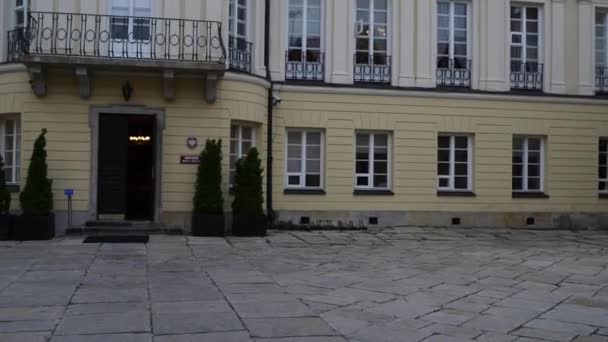 Üres palota Varsóban, Lengyelországban - Felvétel, videó