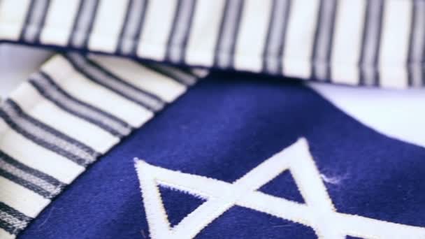 Sešívané Star of David na modré vlajky - Záběry, video