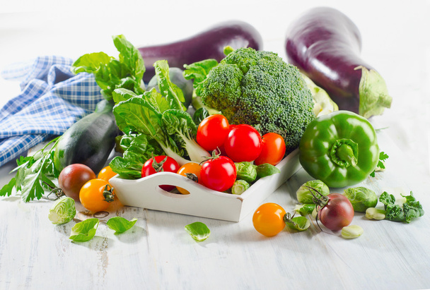 Асортимент органічних здорових овочів
. - Фото, зображення
