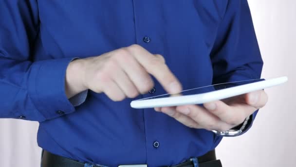Businessman Using Tablet - Footage, Video