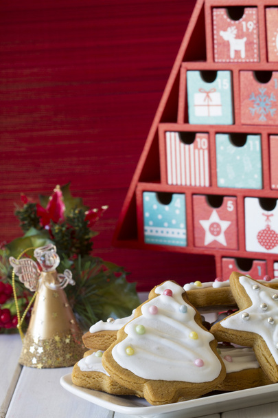 Assortiment de biscuits de Noël décorés
 - Photo, image
