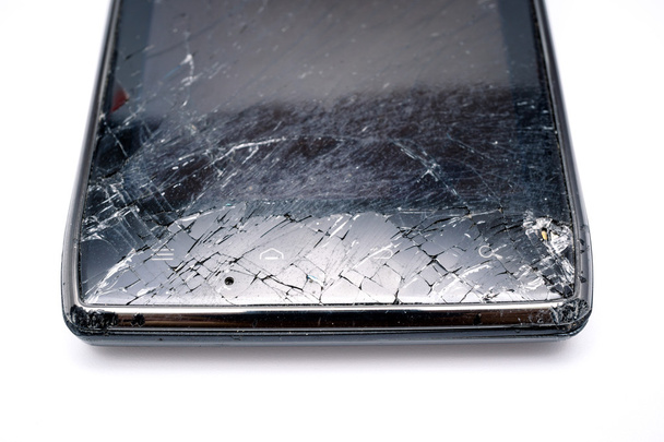 Зламаний екран на смартфоні
 - Фото, зображення