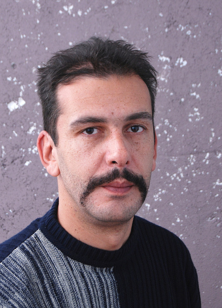 homme aux moustaches
 - Photo, image