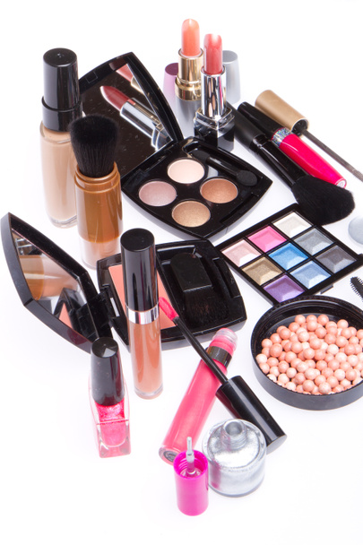 Conjunto de productos cosméticos de maquillaje
 - Foto, imagen