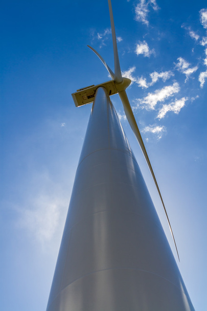High Tech endüstriyel rüzgar türbini Oklahoma. - Fotoğraf, Görsel