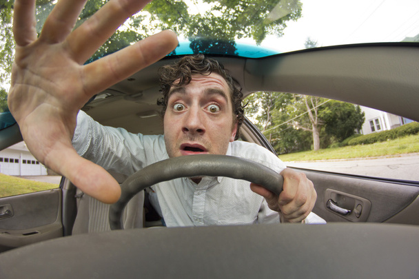 Автомобильная авария выражение лица
 - Фото, изображение