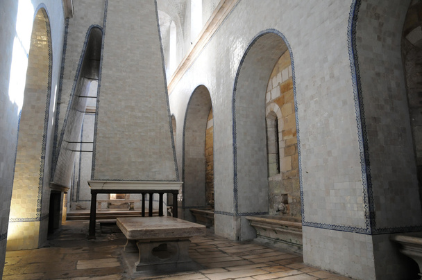 La cucina del monastero di Alcobaca in Portogallo
 - Foto, immagini
