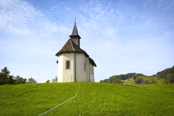 Kleine Kapelle in den Alpen, Schweiz - Foto, Bild
