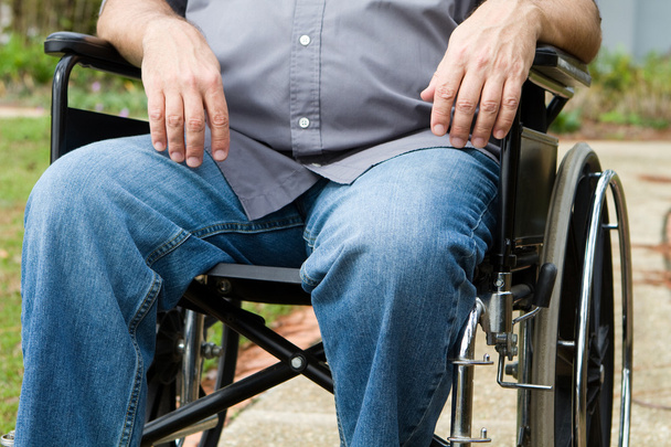 paraplegic in rolstoel - Foto, afbeelding