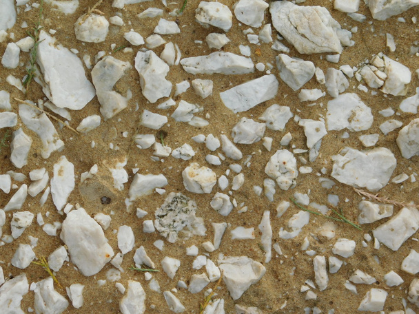 pietre e rocce all'aperto in campagna
 - Foto, immagini