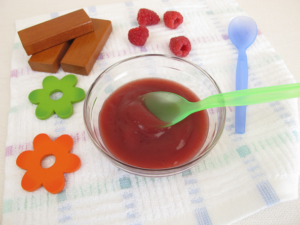 Baby food from raspberries for babies and toddlers - Photo, Image