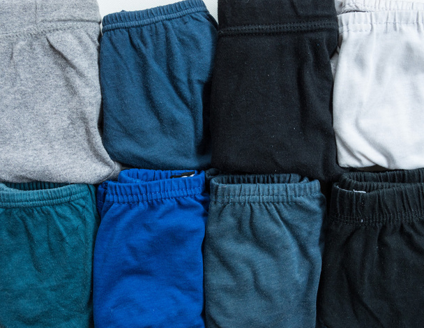 Variedad de pantalones de hombre
 - Foto, imagen