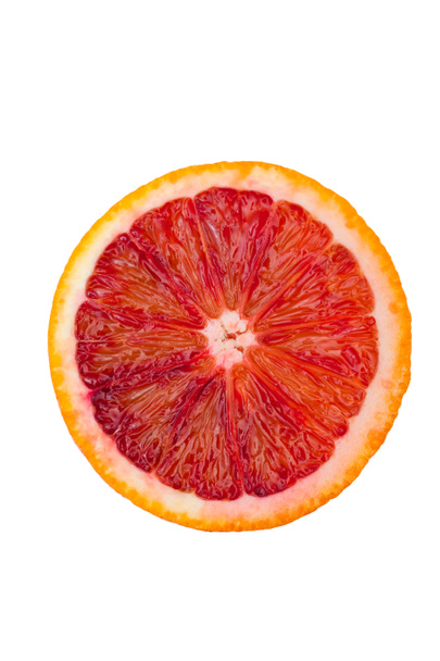 Plan macro d'une orange sanguine isolée sur blanc
 - Photo, image