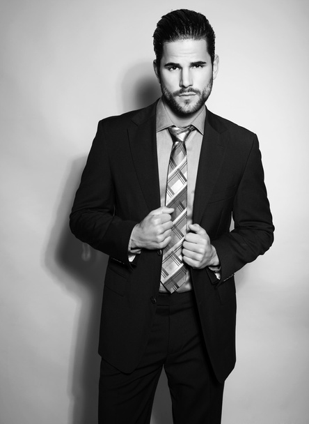 handsome young man in suit - Photo, Image