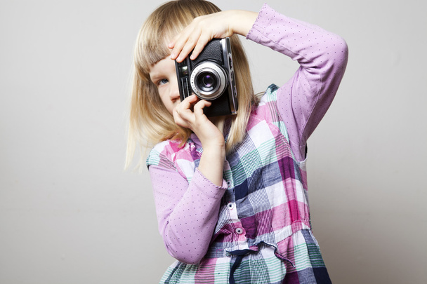 Little girl with camera - Photo, Image