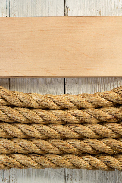 corda do navio na madeira
 - Foto, Imagem