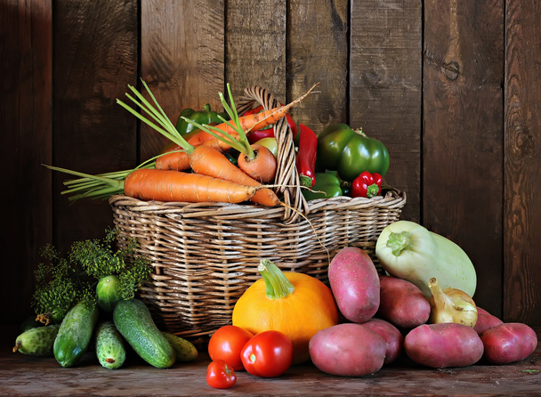 Vegetables in a basket. - 写真・画像