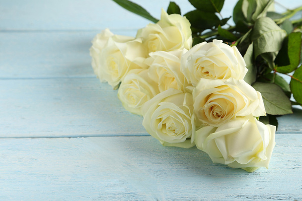 Bouquet of white roses - Foto, Imagen