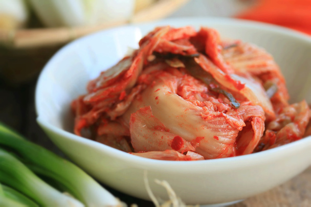 Kimchi kool - Koreaans voedsel - Foto, afbeelding
