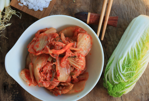 Kimchi kool - Koreaans voedsel - Foto, afbeelding