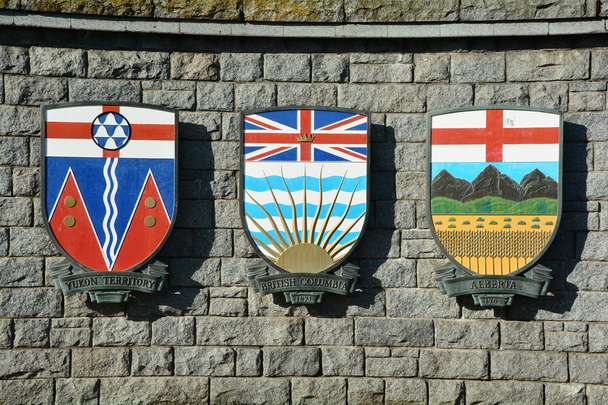 Armoiries canadiennes du Yukon, de la Colombie-Britannique et de l'Alberta
. - Photo, image