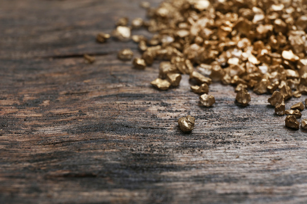 pile of Gold nugget grains - Φωτογραφία, εικόνα
