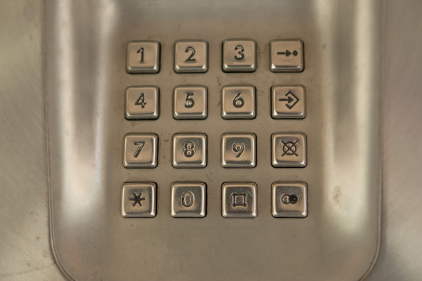 Vytočit číslo tlačítkem na používané veřejné telefonní - Fotografie, Obrázek