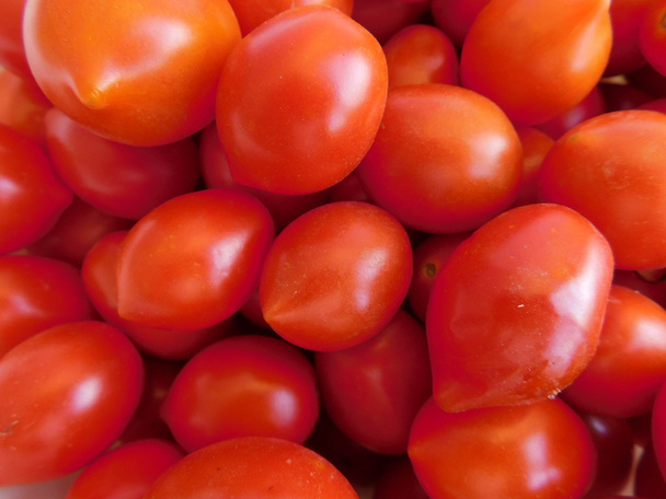 tomates à manger dans la cuisine
 - Photo, image