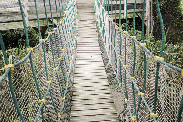 Мост в приключении
 - Фото, изображение